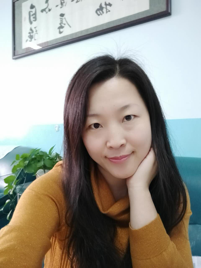 李秀艳_800.jpg