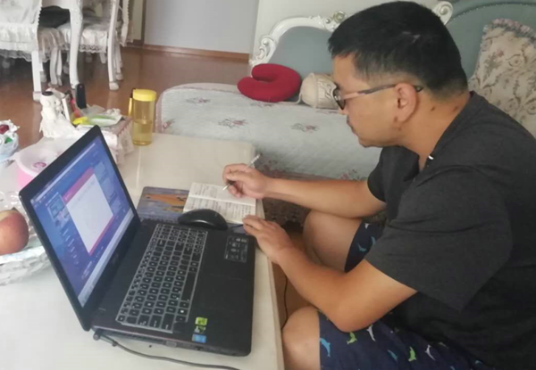 德育骨干李军老师学习照片.png